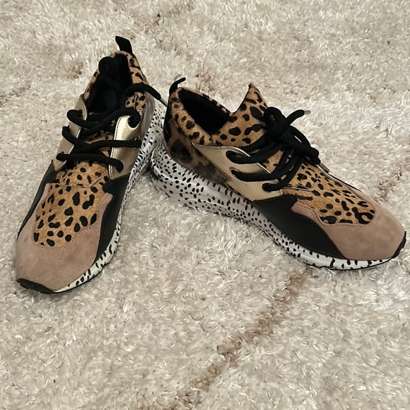 Steve Madden Sneaker, Leopard - Picture 2 of 5
